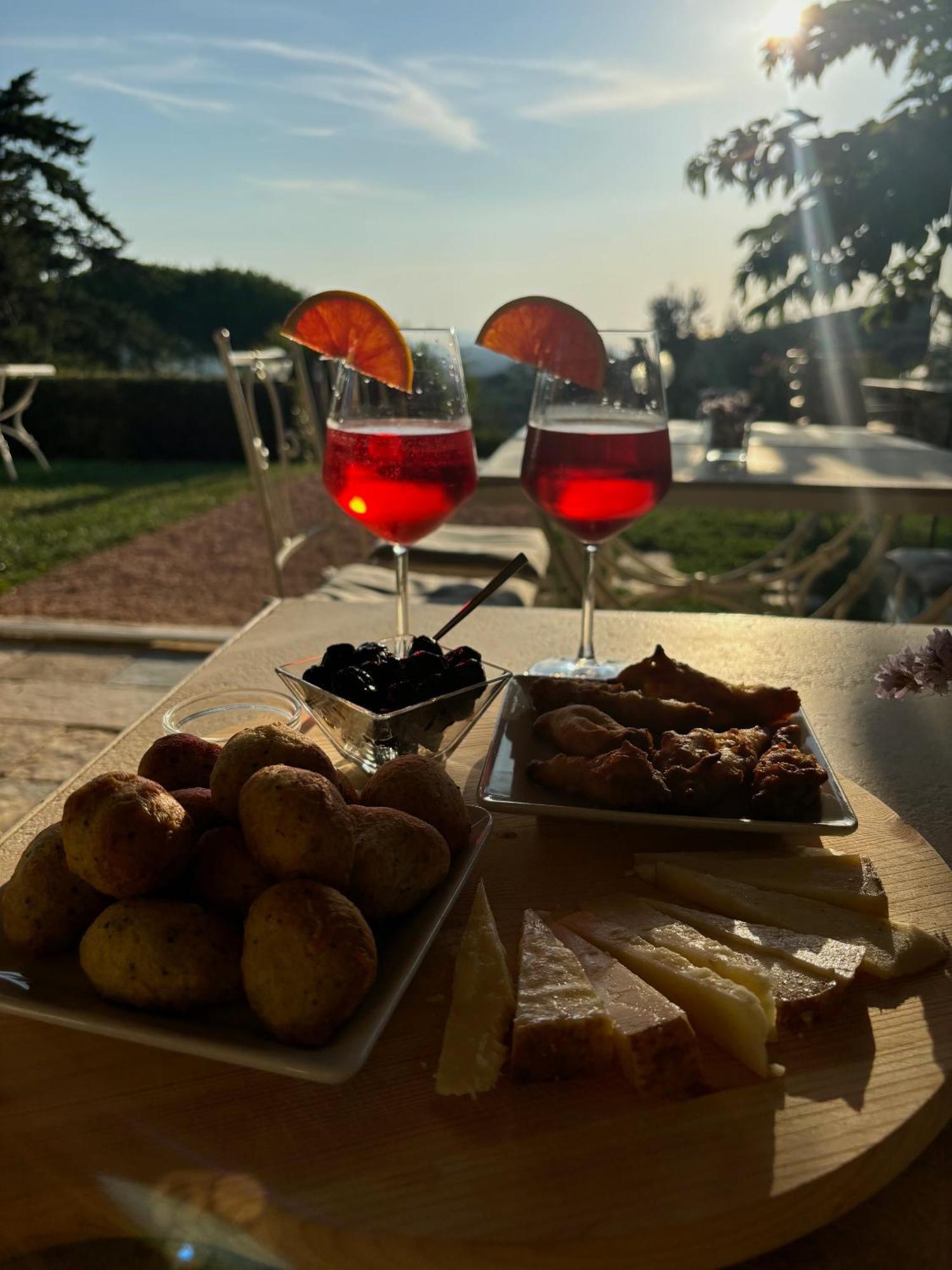 Bed and Breakfast Relais dei Molini Castagneto Carducci Exterior foto